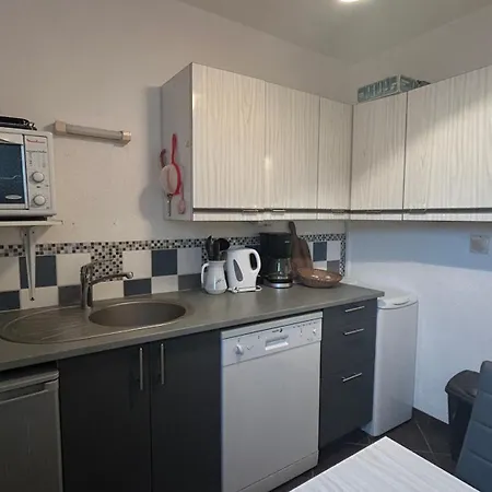 Gu030-005 3 Pieces - 5 Couchages La Guérinière