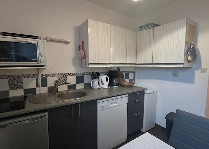 Gu030-005 3 Pieces - 5 Couchages La Guérinière